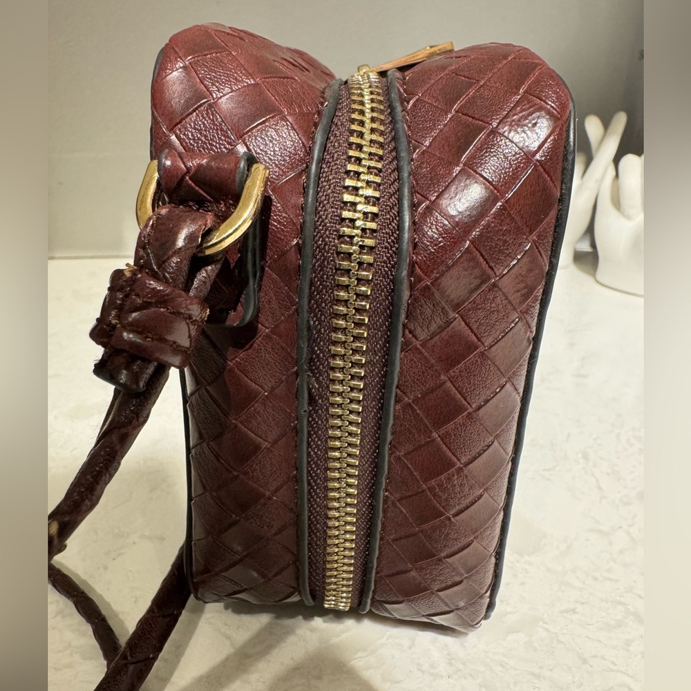 Brown Woven Crossbody Bag - Picture 13 of 16